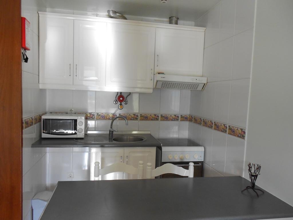 Vale De Azereiros Apartamentos Geres Camera foto